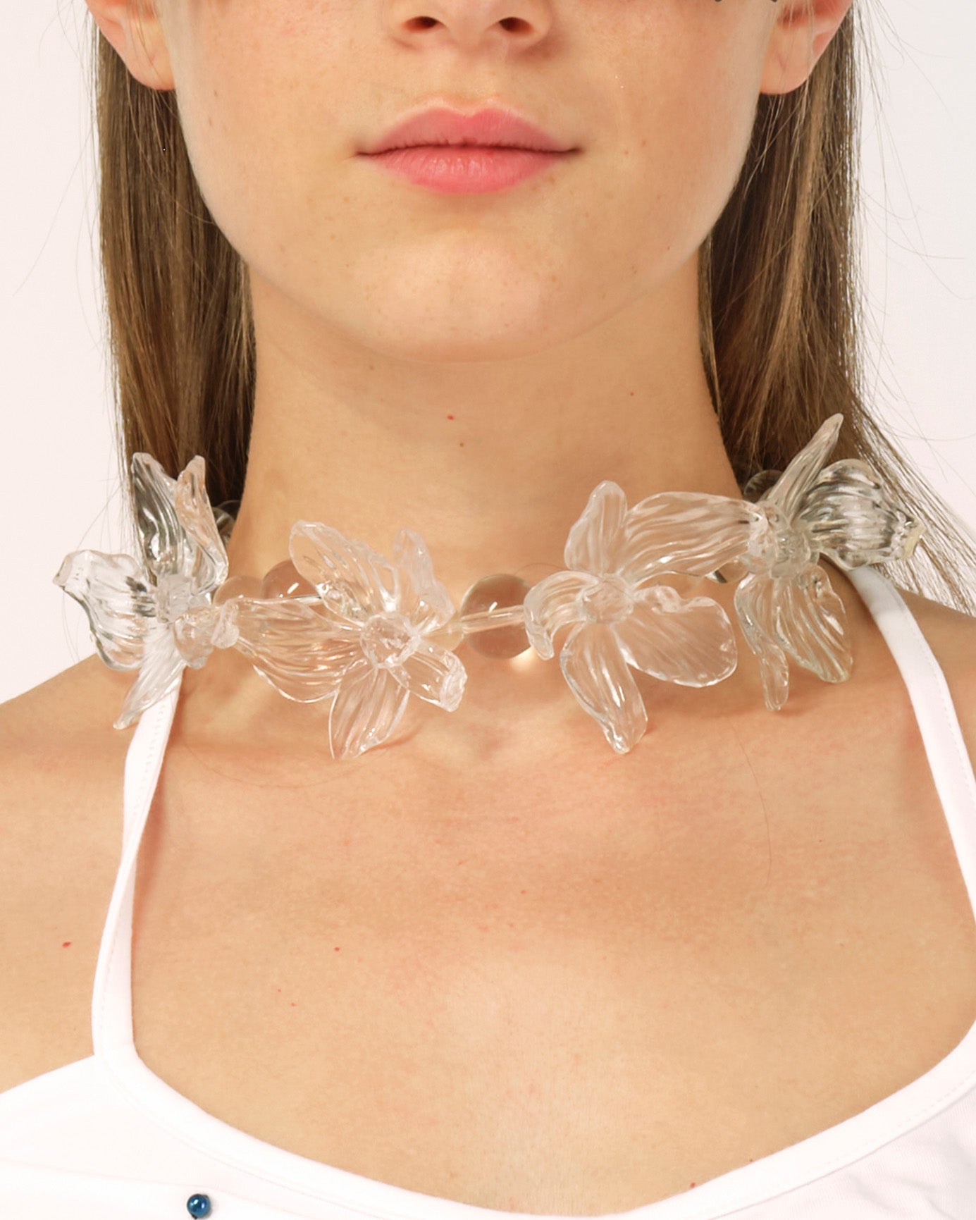 WOMEN CLEAR TRANSPARENT 3D PRINTED FLOWER BEADED CHAIN NECKLACE