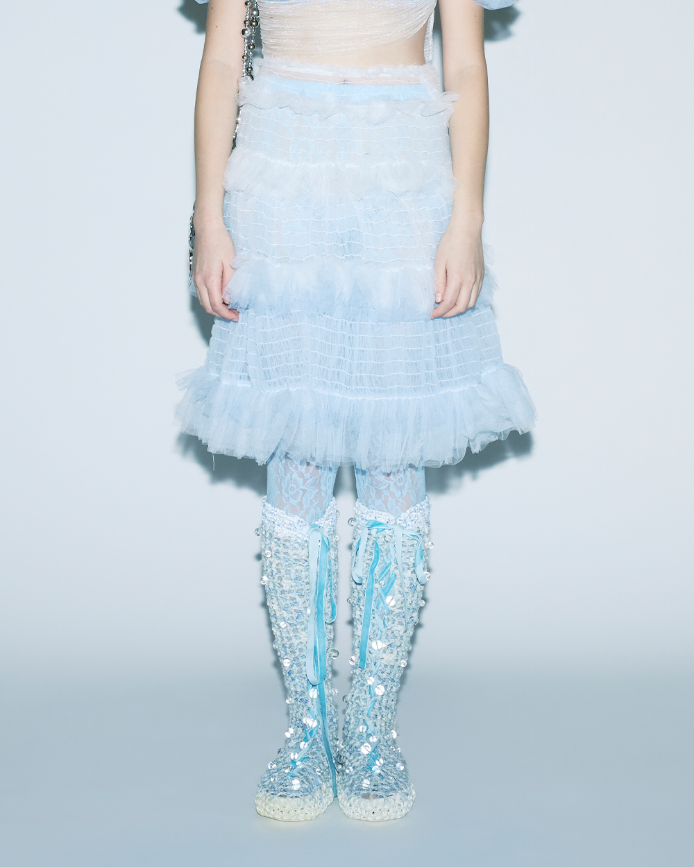 BLUE GRADIENT SMOCKED KNEE-LENGTH SMOCKING DETAILS RUFFLES GRADIENT TONE SEE-THROUGH FABRIC SKIRT