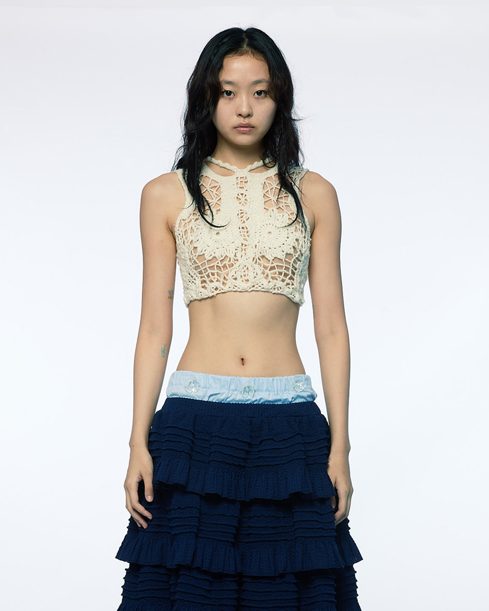 CROCHET CROPPED LENGTH HANDCRAFTED FLORAL PATTERNS WOMEN TOP