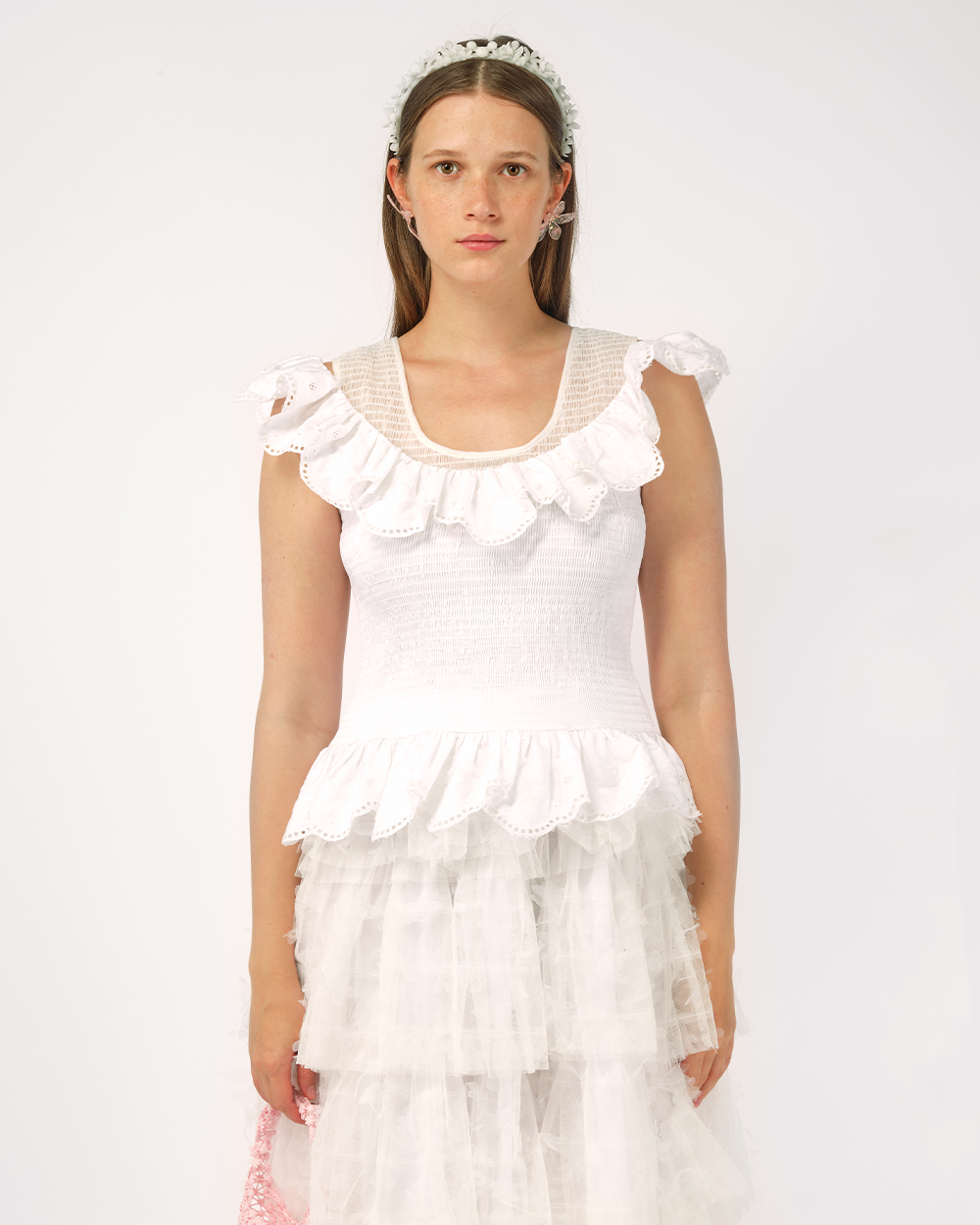 WOMEN WHITE EMBROIDERED SMOCKED RUFFLE SLEEVELESS TOP