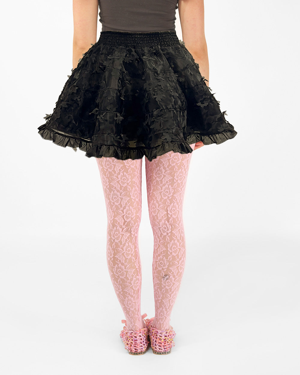 BLACK WOMEN LASER-CUT RUFFLE MINI SHORT SKIRT